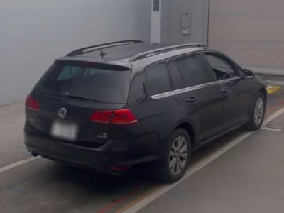 Volkswagen GOLF VARIANT