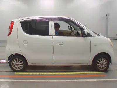 Suzuki MRWAGON