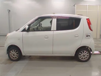 Suzuki MRWAGON