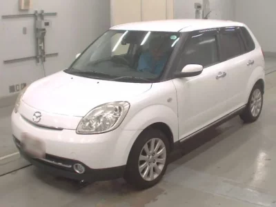 Mazda VERISA