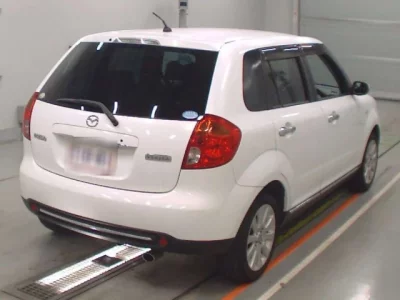 Mazda VERISA