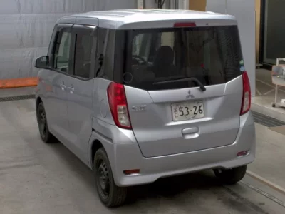 Mitsubishi EK SPACE
