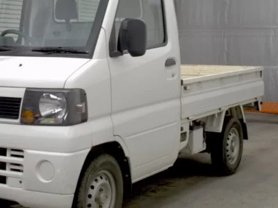 Nissan CLIPPER TRUCK