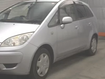 Mitsubishi COLT PLUS