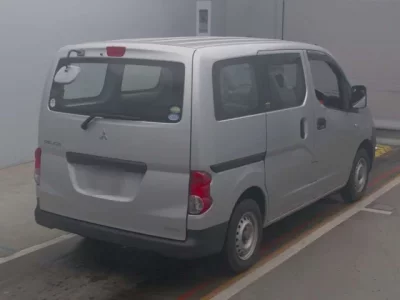 Mitsubishi DELICA