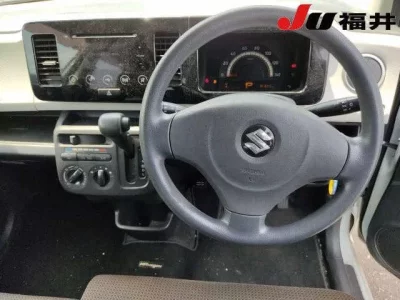 Suzuki MRWAGON
