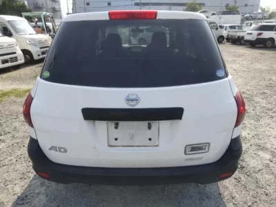 Nissan AD