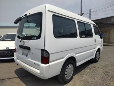Mazda BONGO VAN