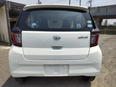 Daihatsu MIRA E S