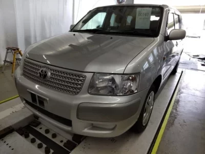 Toyota SUCCEED