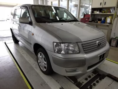 Toyota SUCCEED