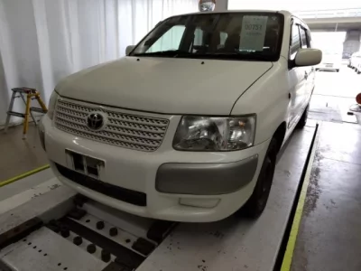 Toyota SUCCEED
