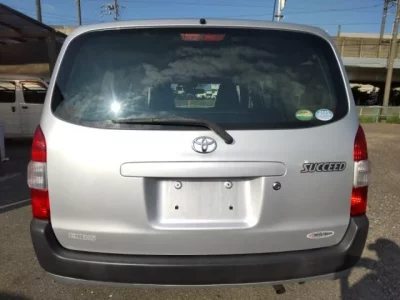 Toyota SUCCEED