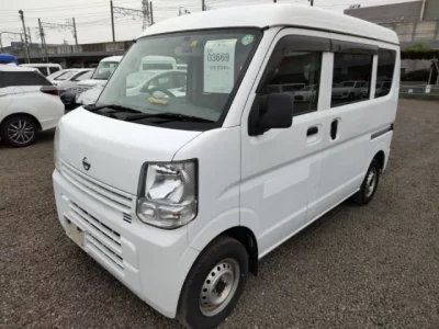 Nissan CLIPPER VAN
