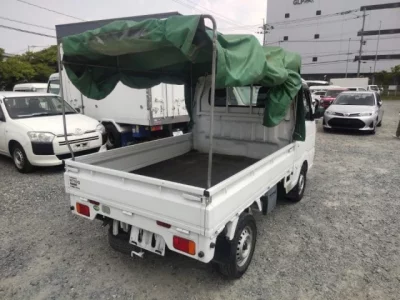 Nissan CLIPPER TRUCK
