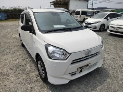 Daihatsu MIRA E S