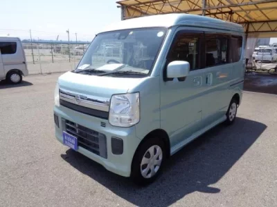 Nissan CLIPPER RIO