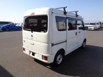 Nissan CLIPPER VAN