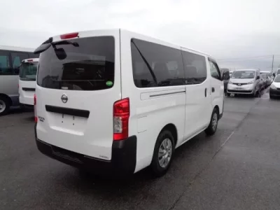 Nissan CARAVAN VAN