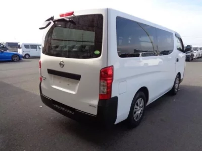 Nissan CARAVAN VAN