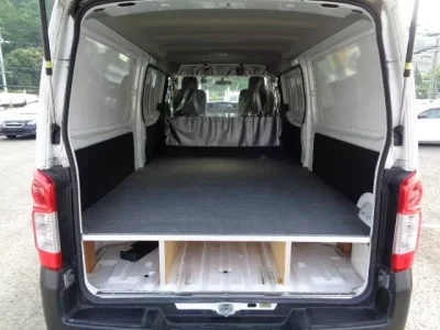 Nissan CARAVAN VAN