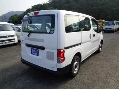 Nissan NV200
