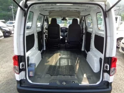 Nissan NV200