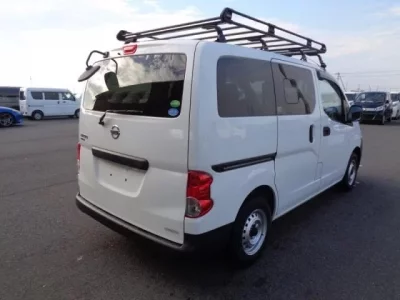 Nissan NV200