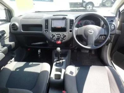 Nissan AD
