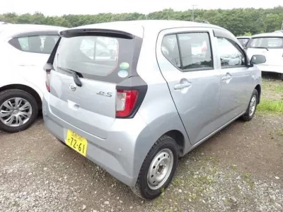 Daihatsu MIRA E S