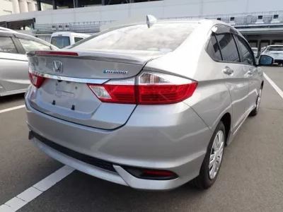Honda GRACE