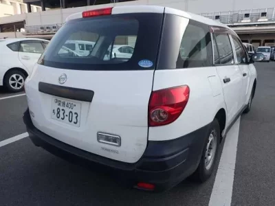 Nissan AD