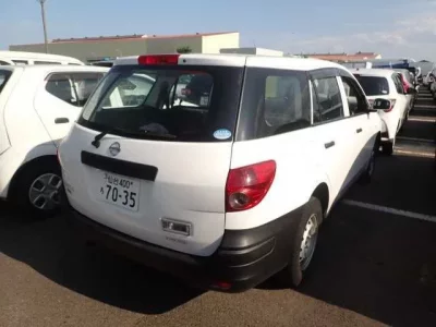 Nissan AD