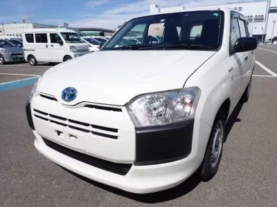 Toyota SUCCEED