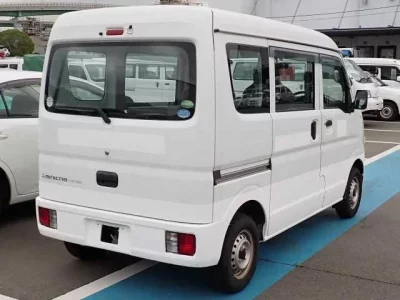 Mitsubishi MINICAB VAN