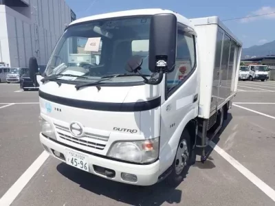 Hino DUTRO