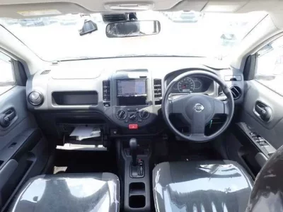 Nissan AD