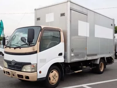 Toyota DYNA