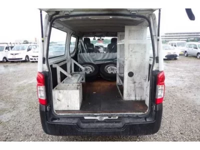 Nissan CARAVAN VAN