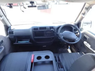 Mitsubishi DELICA