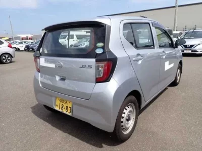 Daihatsu MIRA E S