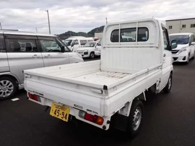 Nissan CLIPPER TRUCK
