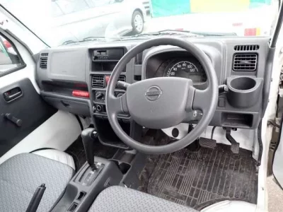 Nissan CLIPPER TRUCK