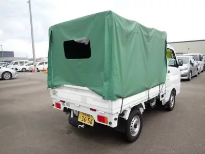 Nissan CLIPPER TRUCK