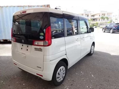 Suzuki SPACIA