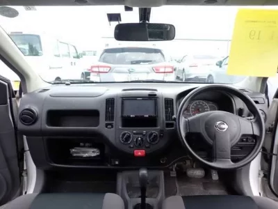 Nissan AD