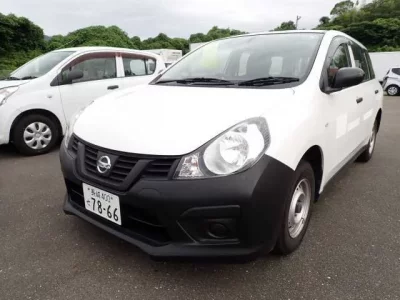Nissan AD
