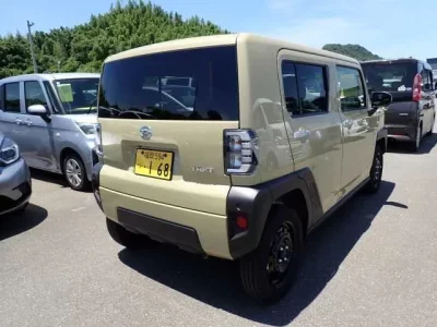 Daihatsu TAFT