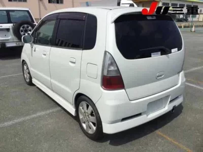 Suzuki MRWAGON