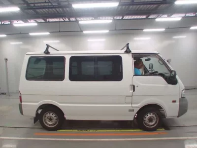 Mazda BONGO VAN